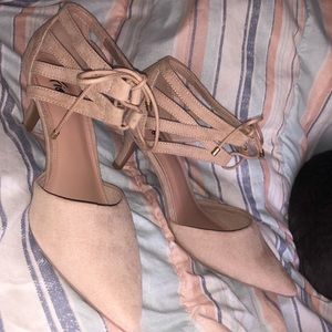 Fioni pumps